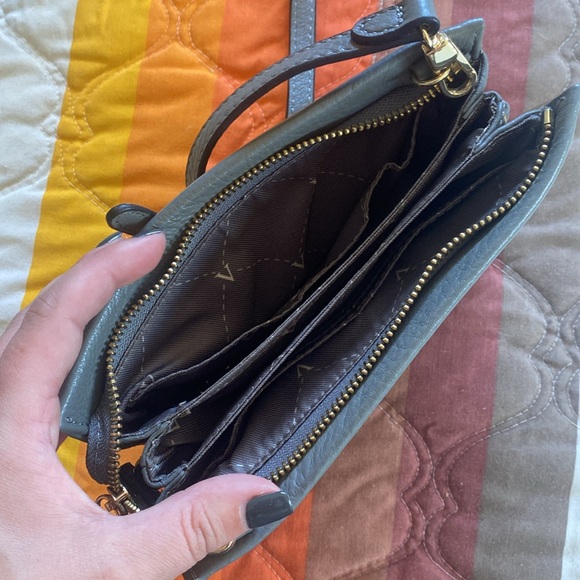 Vince Camuto Crossbody bag - Picture 3 of 5